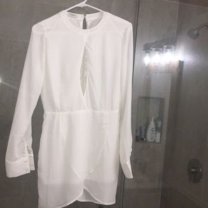 White long selves mini dress
